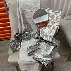 Beatifull Decorator Bathroom Set   Shower Curtain , Tooth Brush Holder And Soap Accesories, Make Up mirror, Decorator Towel