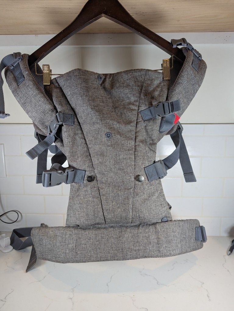 You+Me 4-in-1 Ergonomic Baby Carrier in grey mesh