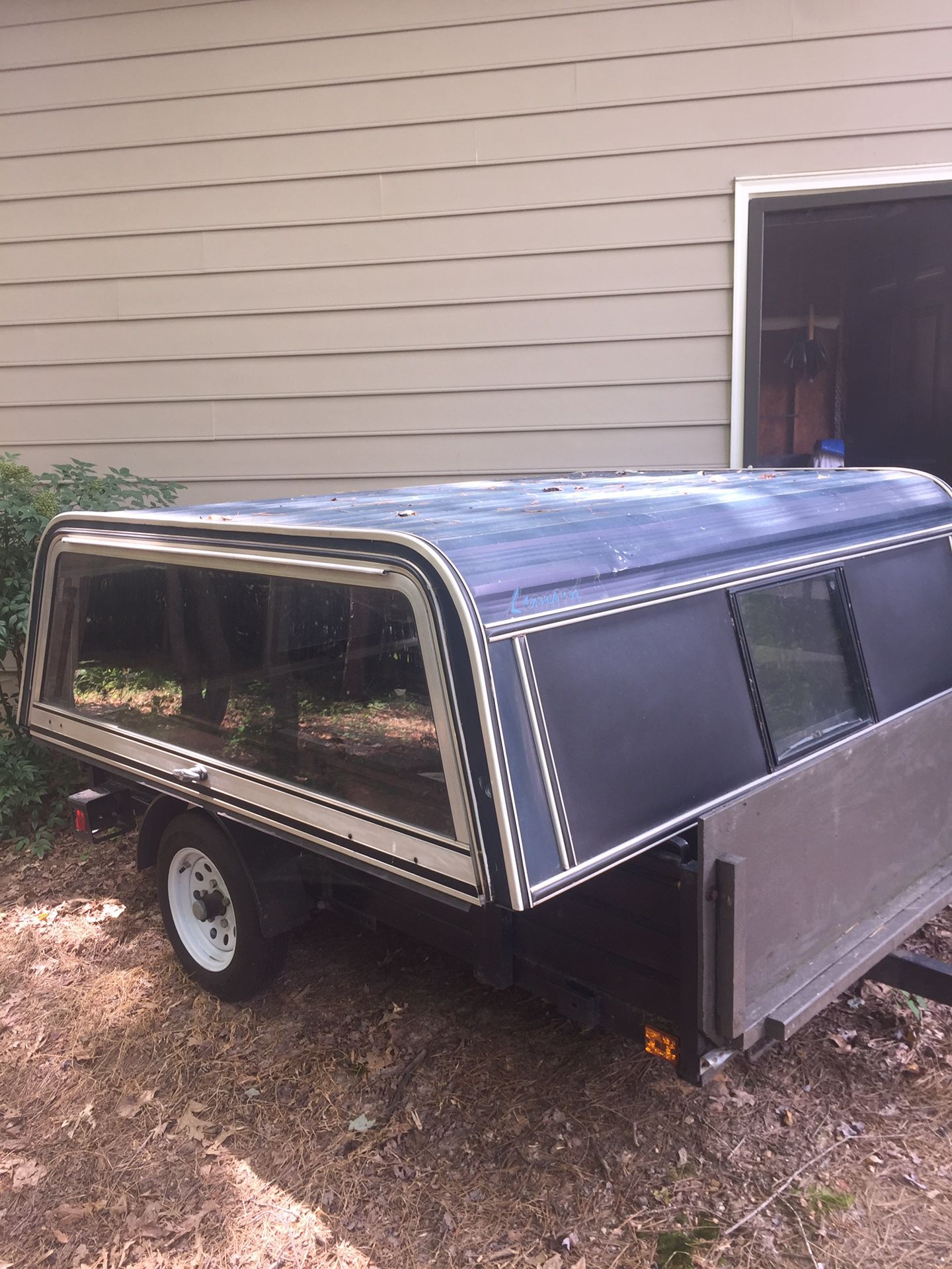 Camper Shell for 6.5’ Bed