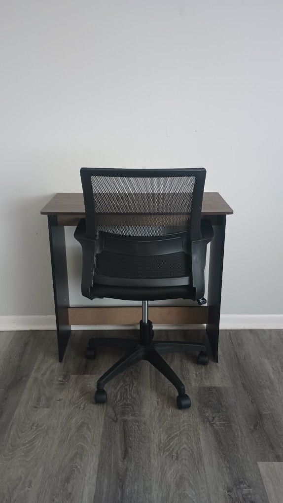 ๐ช Desk + Chair Set โ $50