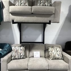 ⭐️Sofa +Loveseat Set⭐️