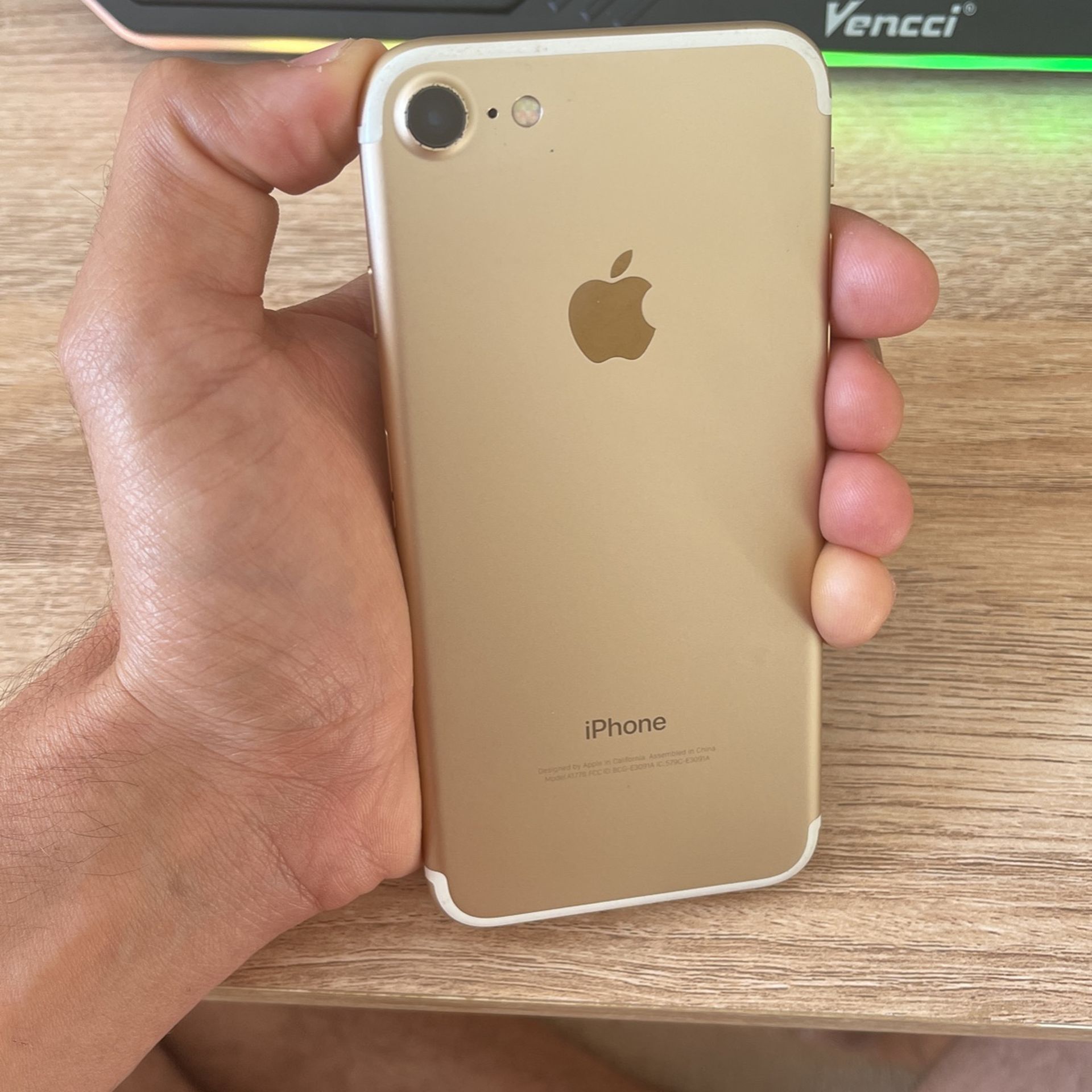 IPhone 7 128g Gold 