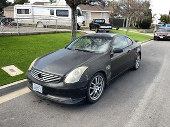 Infinity G35 Coupe 