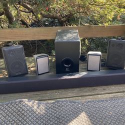 Surround Sound Speakers 