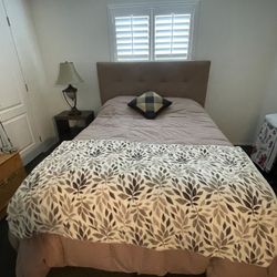 Queen Size Bed 