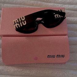 miu miu Sunglasses (NEW) $100 Price Is Firm 
