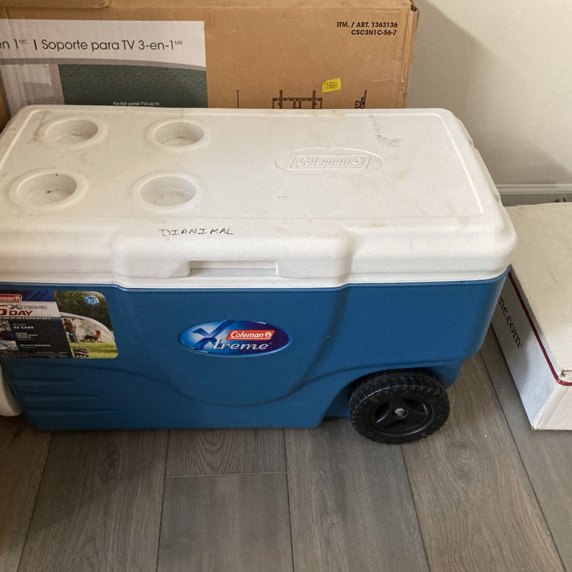 Coleman 62 Quart Cooler