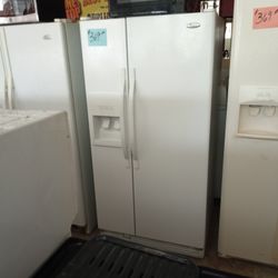 Whirlpool Side By Side Refrigerator White Excellent 34" . Warranty . Delivery Available . 2203 Fowler St. 33901