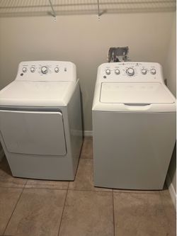 Washer and dryer set new