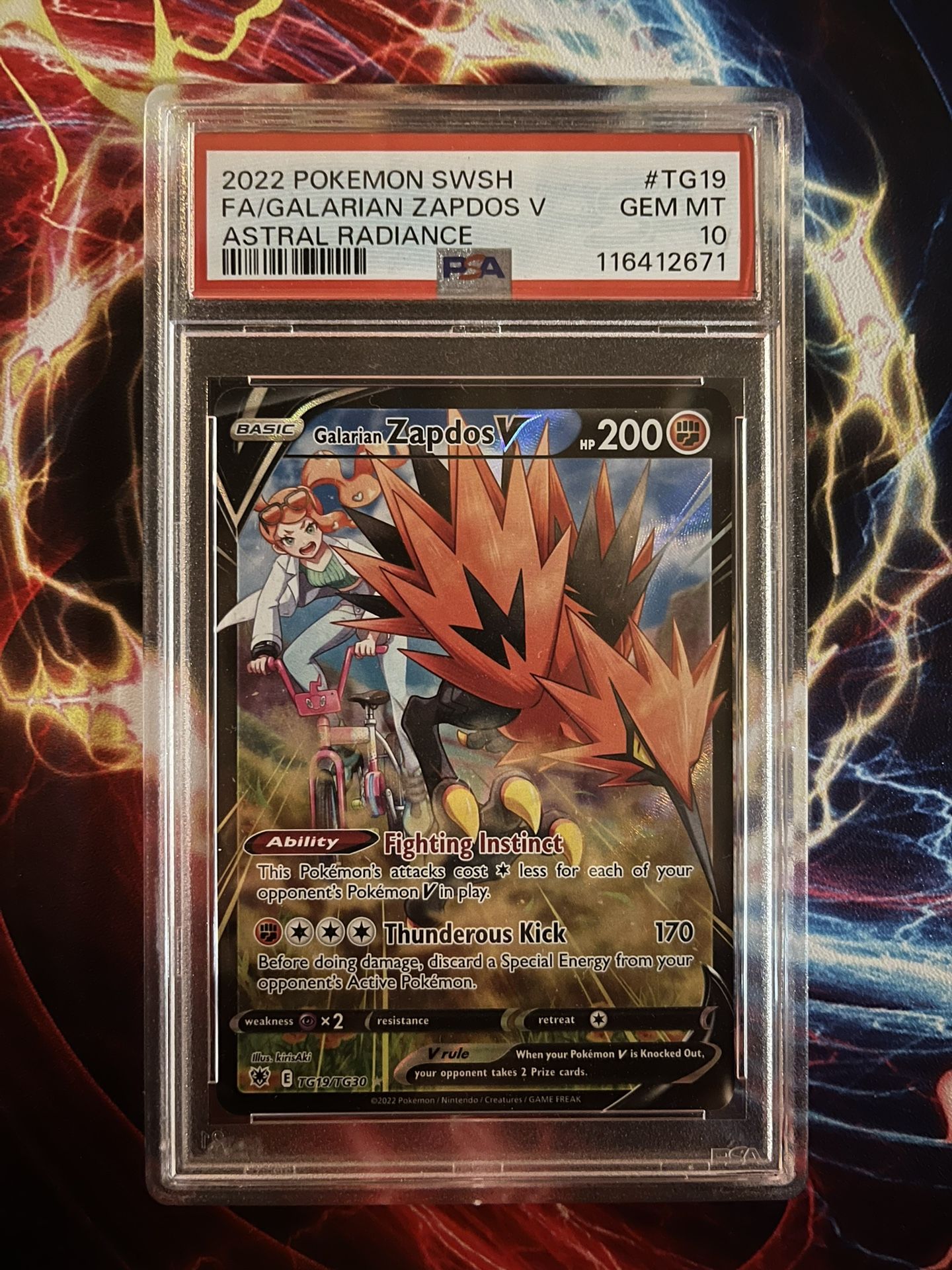 Galarian Zapdos v Slab