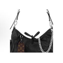 LOUIS VUITTON Carryall Cargo PM Letter Logo Locitor Chain Black Warrior(48)12
