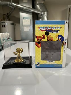 Gold Mega Man amiibo
