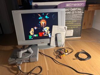20" DIGITAL STEREO LCD TV & PS1 Console