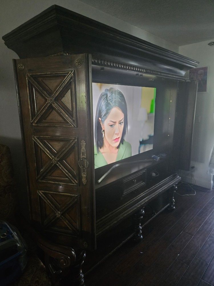 Marge Carson Furniture