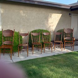 Gorgeous Vintage 6 Oak Set Pressed Back Dining Chairs
