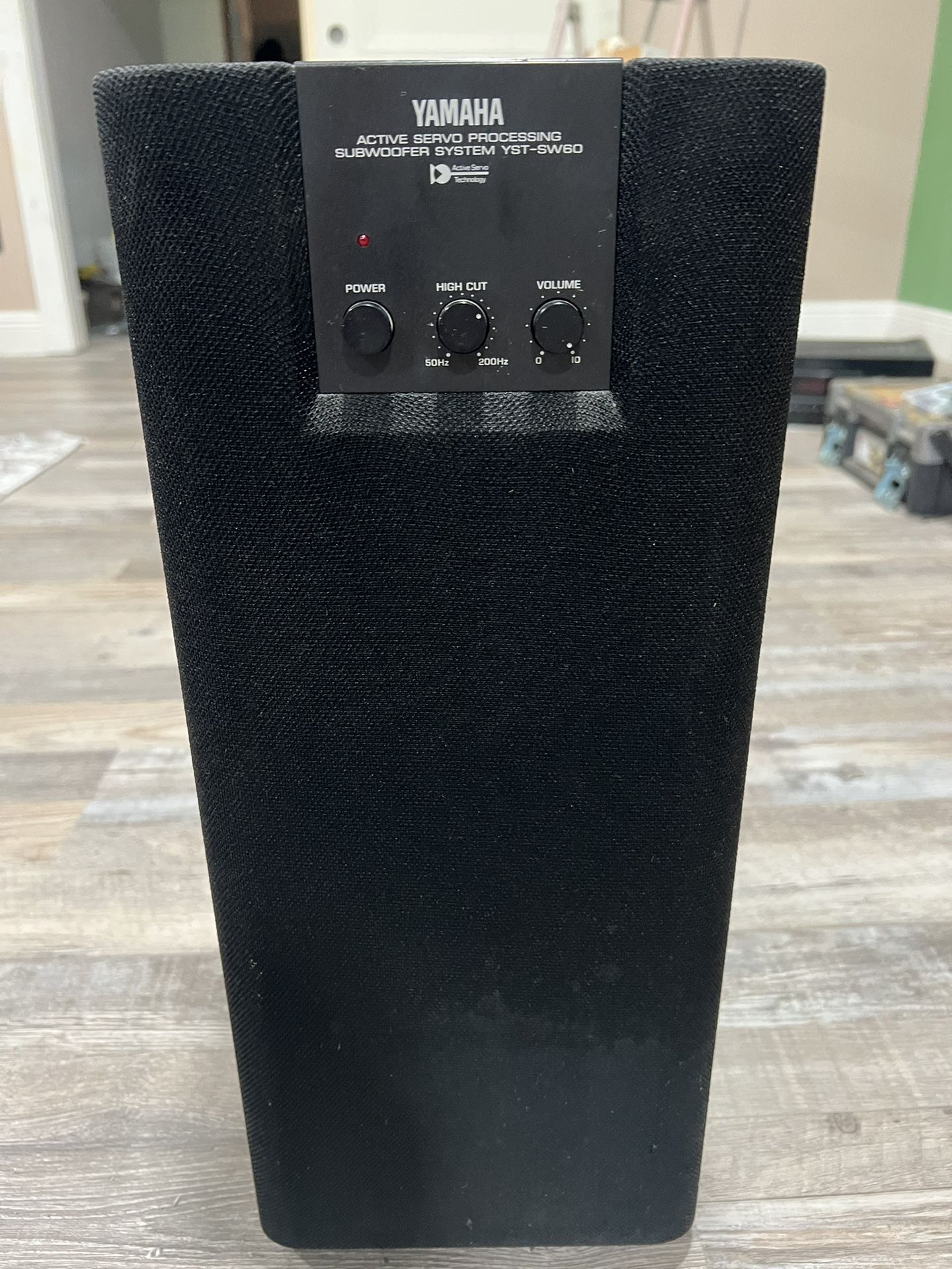 Yamaha YST-SW60 Powered Subwoofer (used)