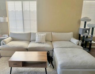 4 Piece Modular Sectional / Cloud Couch