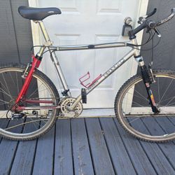 Priority BMC Mountain bike 