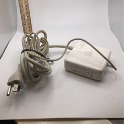 Apple Computer Charger (OC)