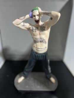 DC Collectibles' Suicide Squad The Joker Statue