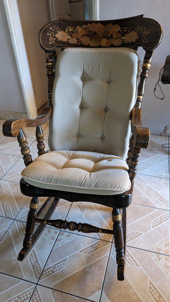 Rocking Chair Great For Mom, Wife, Pregnancy, Dad, Retirees,