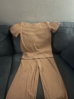 tan set