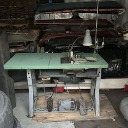 Willcox & Gibbs, Inc 500/IV Sewing Machine 