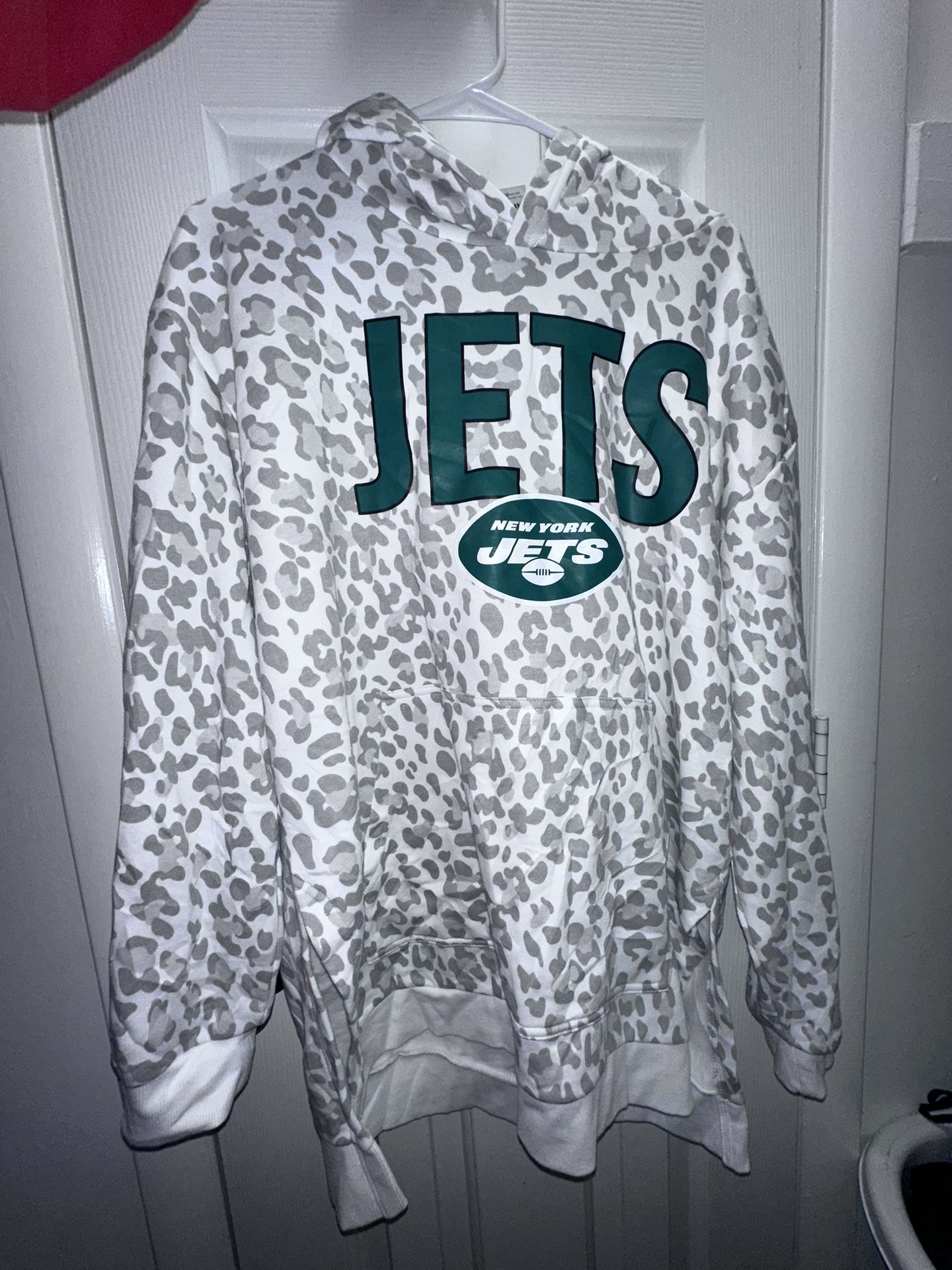 New York Jets Leopard Print Gray/white Sweater