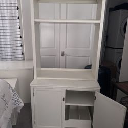 Pottery Barn 5 Piece Tv Console, Bookshelf And Storage Cabinet 