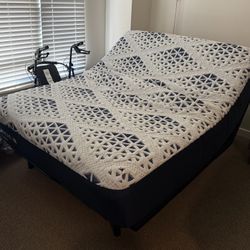 Gently Used Queen Bed with Adjustable Base & Remote