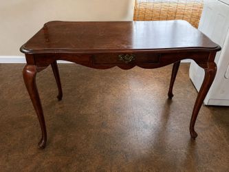 Traditional Solid Wood Console / Sofa Table with Drawer