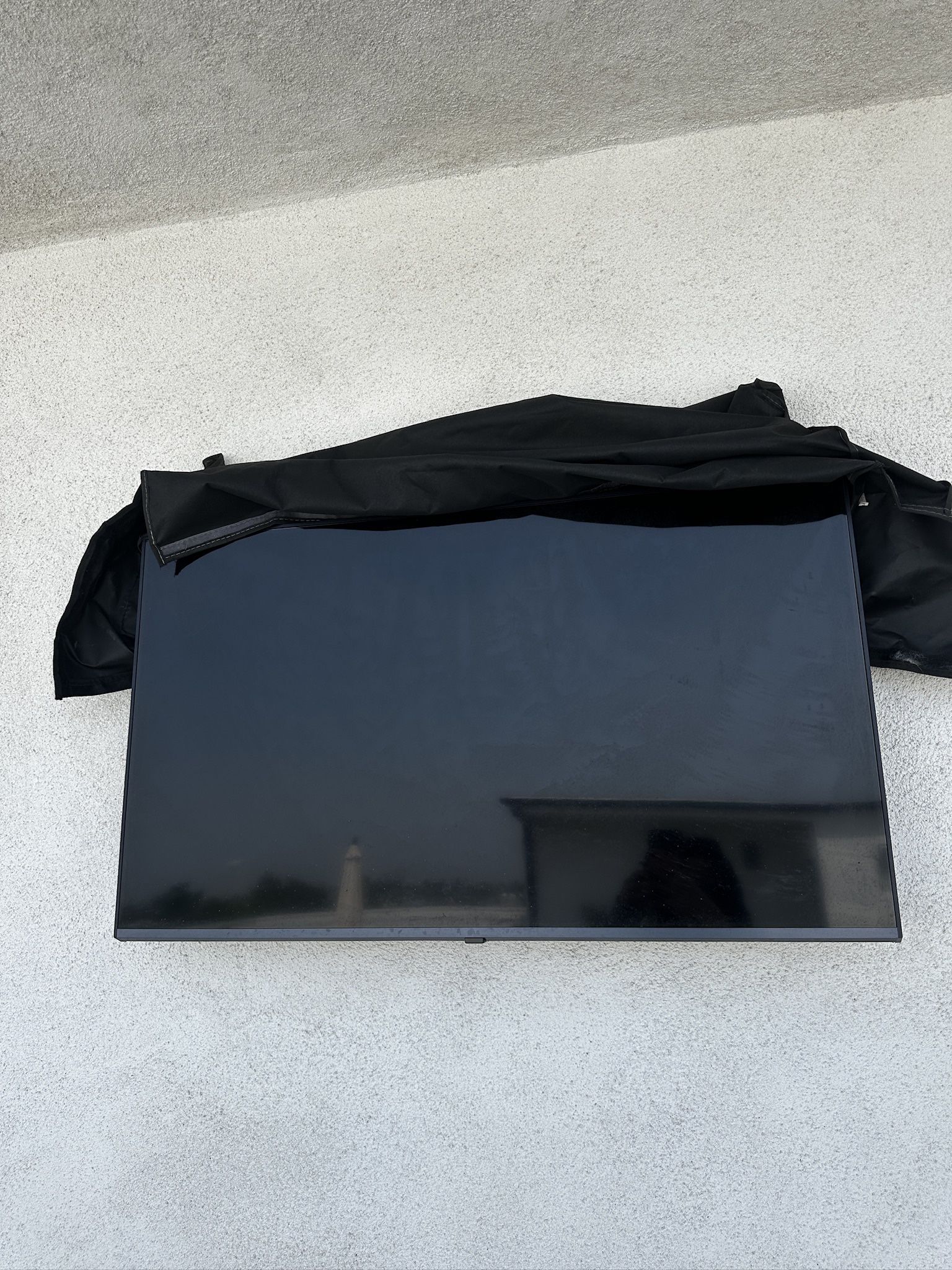 43 Inch LG TV