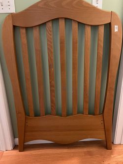 New Baby Crib & Mattress – Still Wrapped | Neutral Style, Ready for Setup 