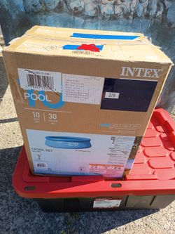 New 10' Pool with pump