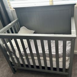 Dream On Me Ava Mini Crib Bundle + Mattresses, Bedding & More