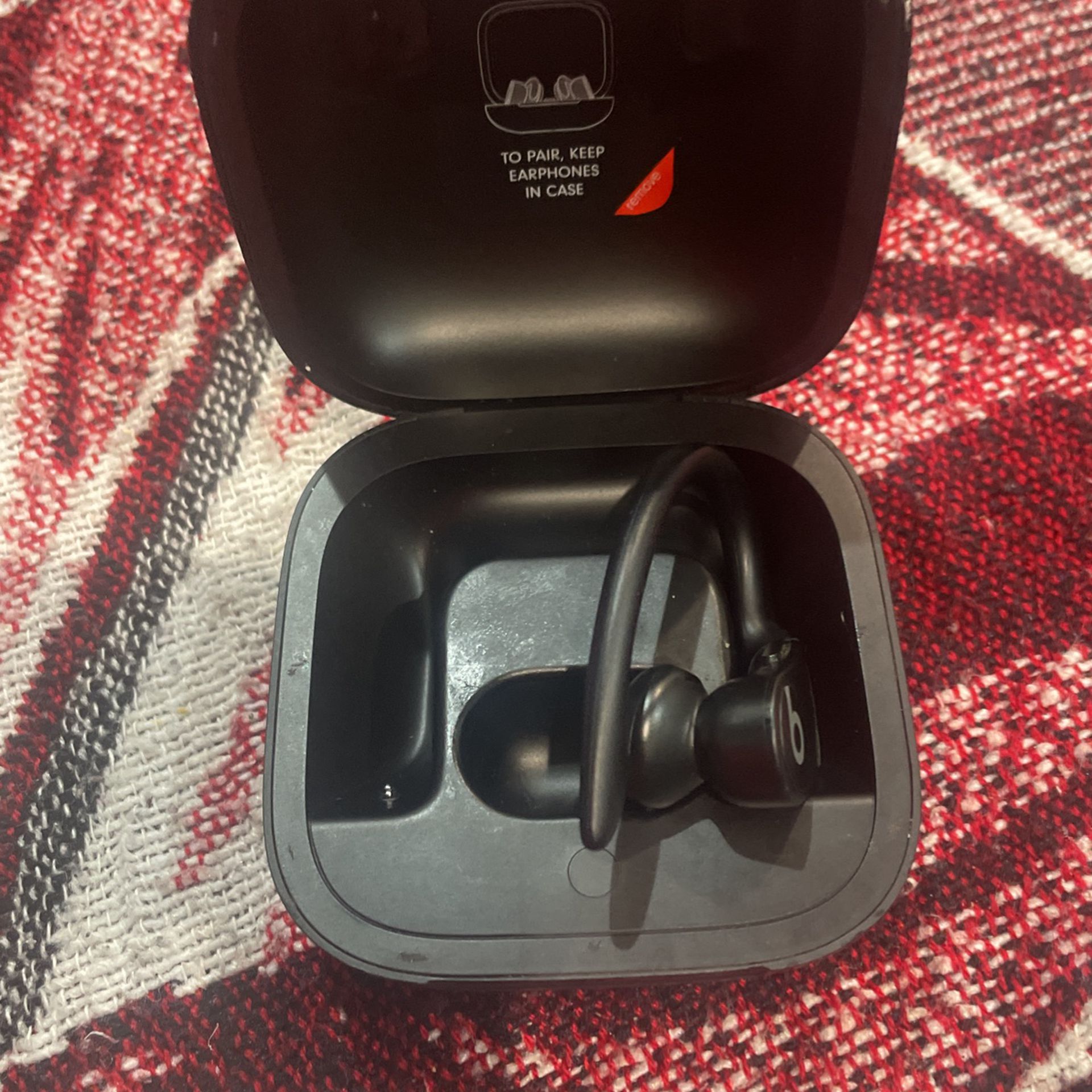 Power Beats Pro - Right Side Headphone With Case