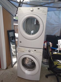 Whirlpool Duet Stackable Washer And Gas Dryer