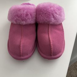 Ugg Slippers 