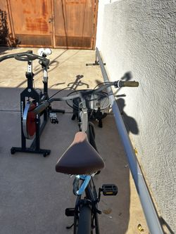Barely Used Bike With Bike Lock