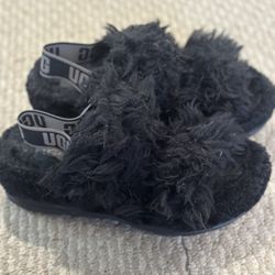 Ugg Slippers Black