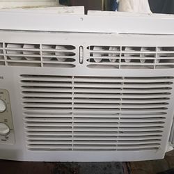 2 Month Old Frigidaire Ac Unit Works Amazingly