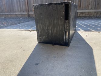 Speaker Box
