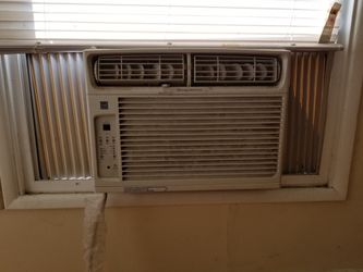A/C Frigidare