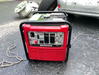 FOR SALE: HONDA EB2800i 2800W INDUSTRIAL INVERTER GENERATOR • HONDA ENGINE • CLEAN • $75 FIRM