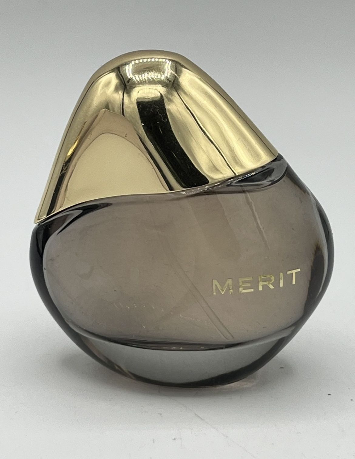 Merit Retrospect L'Extrait de Parfum 1.0 Fl oz 30 MI New Without Box *Authentic*