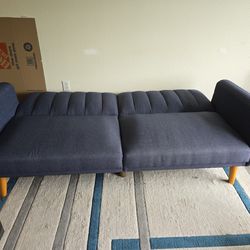 Sofa Futon converts into couch bed