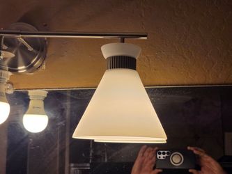 Light fixtures