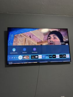 Samsung 65" The Frame QLED 4K Smart TV (QN65LS03A)