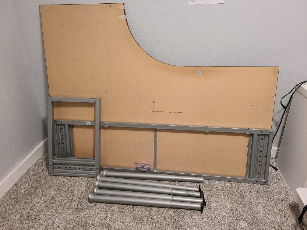 IKEA Galant Desk (Discontinued Model) for Sale in Woodinville, WA OfferUp