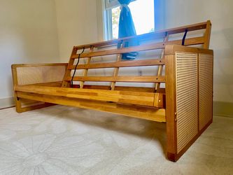 Full Sized Low Profile Rattan Futon Frame